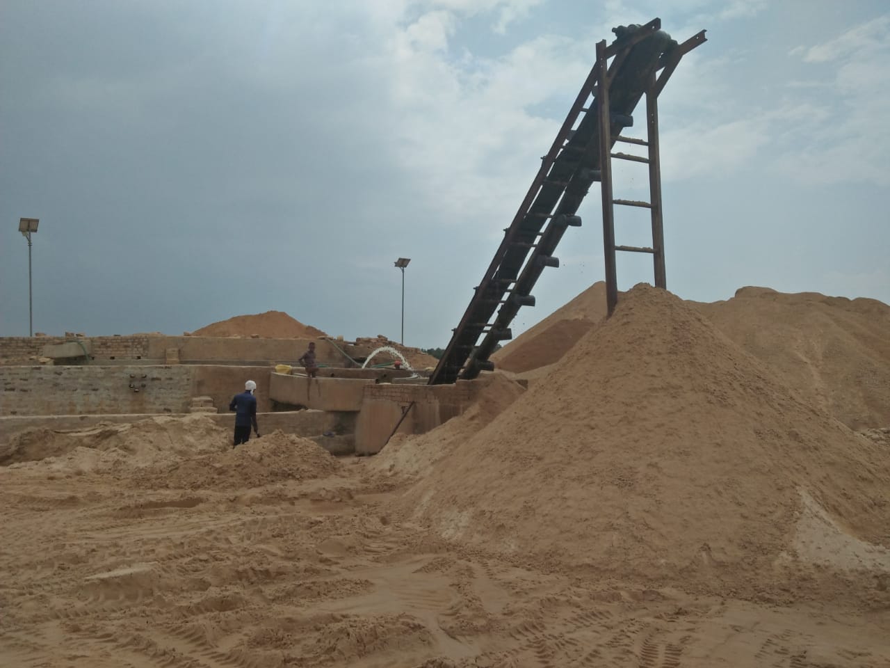 Silica Sand